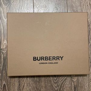 Burberry Gift Box